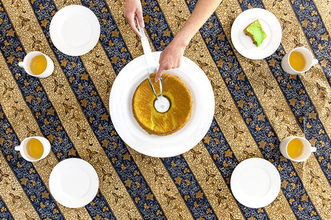 Pandan Cake and Batik Cop Lereng Flora | Ben Janssen
