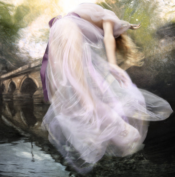 Barbara Cole Artwork | Bright, exciting, abstract, figurative, underwater figurative photographs.