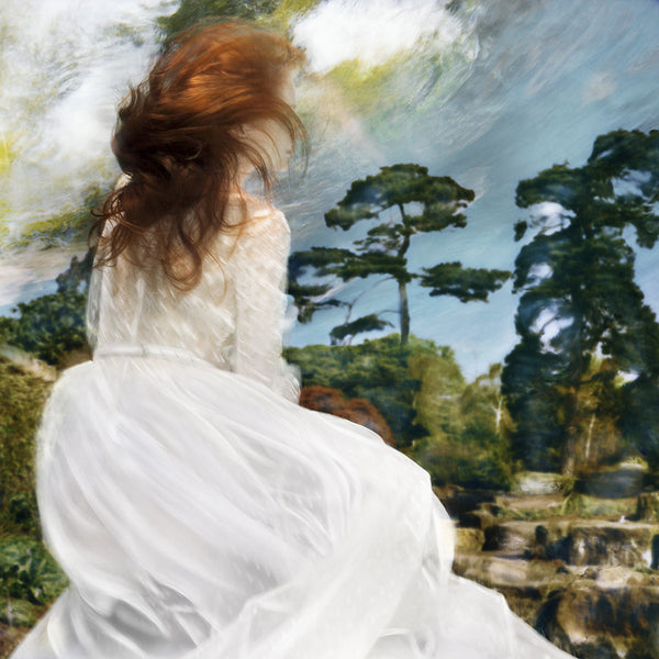 Barbara Cole Artwork | Bright, exciting, abstract, figurative, underwater figurative photographs.