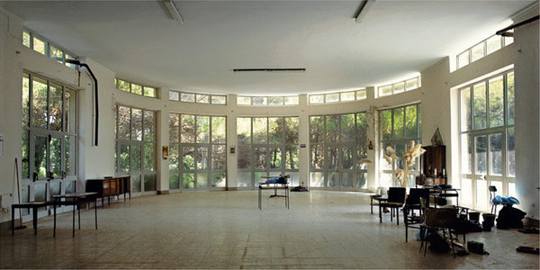 Dan Dubowitz Artwork | Moody, dramatic, dystopian architectural photographs of deserted cities.