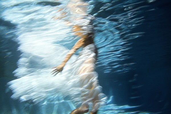 Barbara Cole Artwork | Bright, exciting, abstract, figurative, underwater figurative photographs.