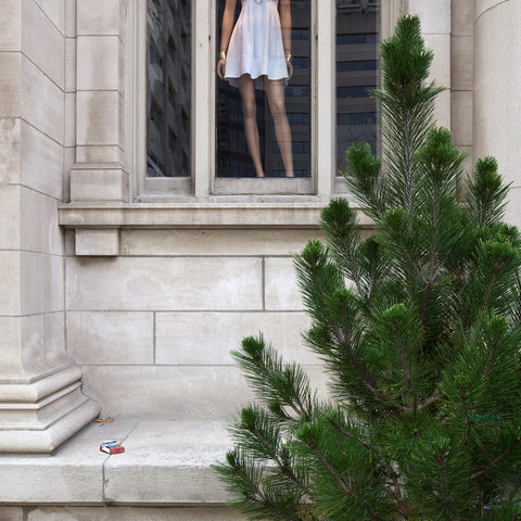 Club Monaco - Avenue Road and Bloor - 2 sizes