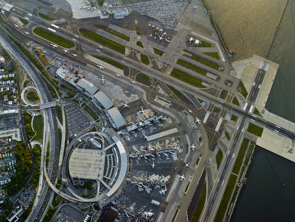 Jeffrey Milstein Artwork | Colourful, dramatic, graphic, and geometric aerial photographs of New York, Paris, London, Versailles, and Los Angeles.