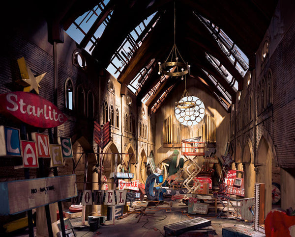 Lori Nix Artwork | Photographs of dramatic miniature architectural dioramas of dystopian architectural exteriors and interiors.