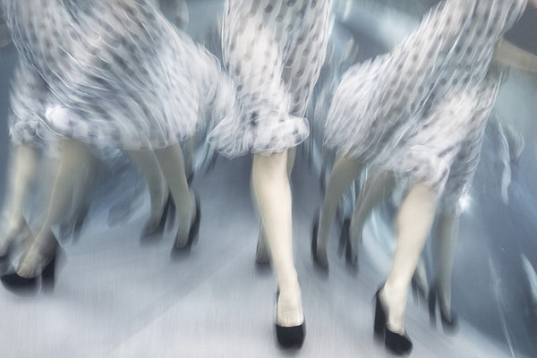 Barbara Cole Artwork | Bright, exciting, abstract, figurative, underwater figurative photographs.