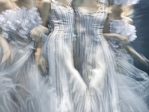 Barbara Cole Artwork | Bright, exciting, abstract, figurative, underwater figurative photographs.