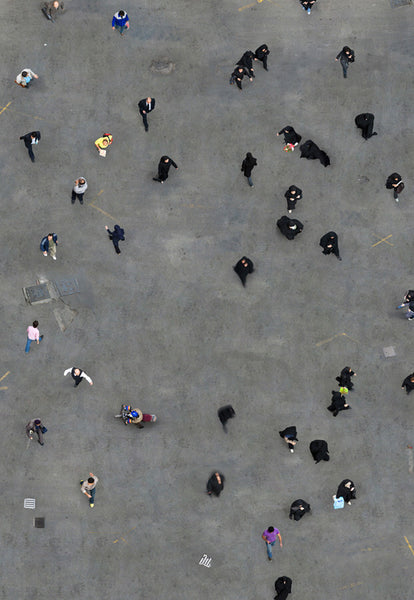 Katrin Korfmann Artwork | Vibrant, colourful, sometimes monochromatic, aerial composite photographs of human interactions in public spaces.