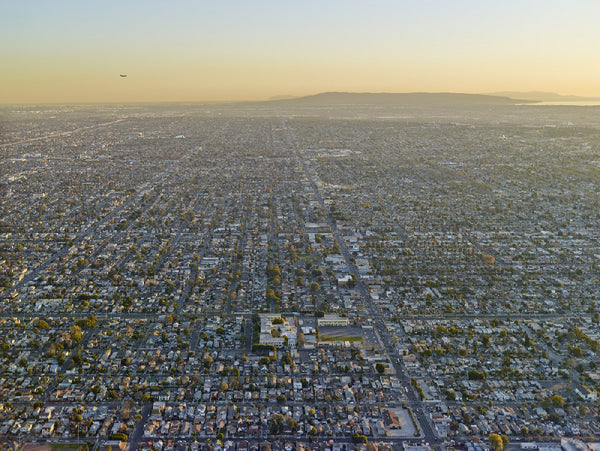 Jeffrey Milstein Artwork | Colourful, dramatic, graphic, and geometric aerial photographs of New York, Paris, London, Versailles, and Los Angeles.