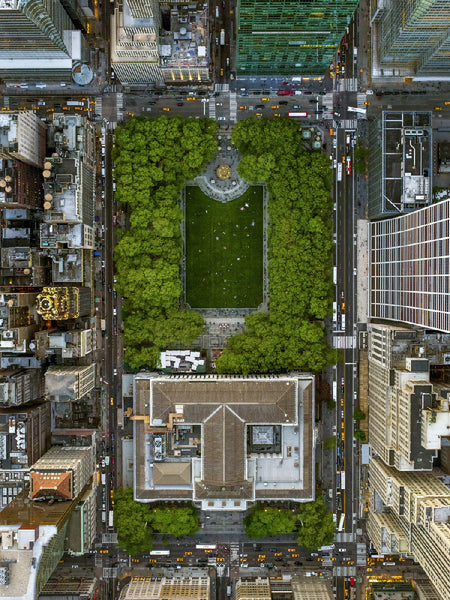 Jeffrey Milstein Artwork | Colourful, dramatic, graphic, and geometric aerial photographs of New York, Paris, London, Versailles, and Los Angeles.