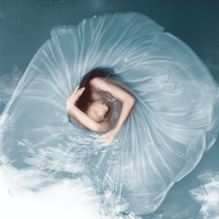 Barbara Cole Artwork | Bright, exciting, abstract, figurative, underwater figurative photographs.