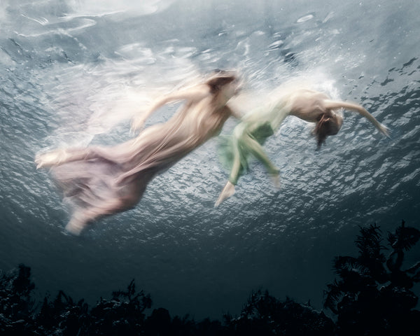 Barbara Cole Artwork | Bright, exciting, abstract, figurative, underwater figurative photographs.