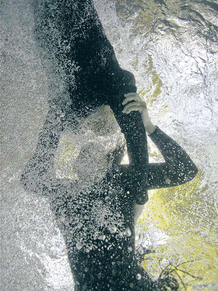 Barbara Cole Artwork | Bright, exciting, abstract, figurative, underwater figurative photographs.