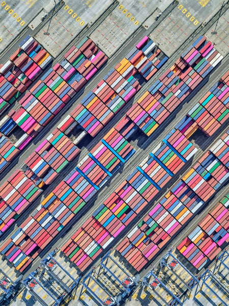 Jeffrey Milstein Artwork | Colourful, dramatic, graphic, and geometric aerial photographs of New York, Paris, London, Versailles, and Los Angeles.