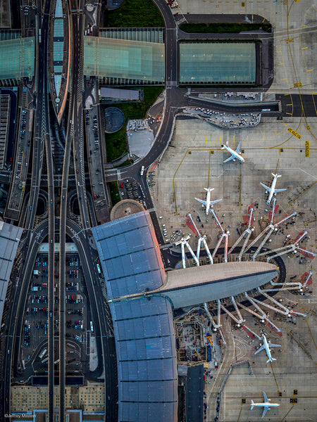 Jeffrey Milstein Artwork | Colourful, dramatic, graphic, and geometric aerial photographs of New York, Paris, London, Versailles, and Los Angeles.