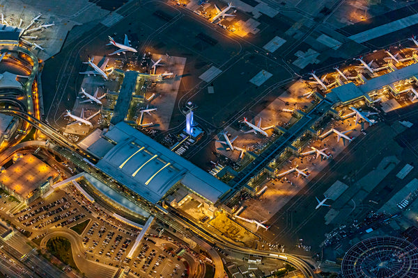 Jeffrey Milstein Artwork | Colourful, dramatic, graphic, and geometric aerial photographs of New York, Paris, London, Versailles, and Los Angeles.