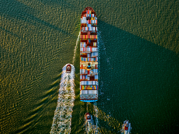 Jeffrey Milstein Artwork | Colourful, dramatic, graphic, and geometric aerial photographs of New York, Paris, London, Versailles, and Los Angeles.