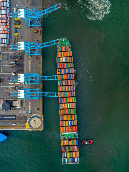 Jeffrey Milstein Artwork | Colourful, dramatic, graphic, and geometric aerial photographs of New York, Paris, London, Versailles, and Los Angeles.