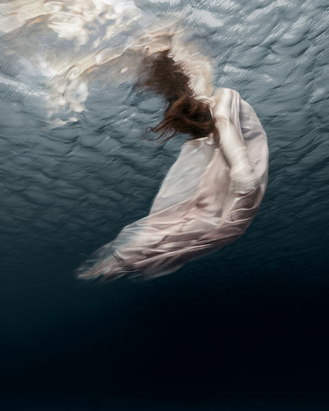 Barbara Cole Artwork | Bright, exciting, abstract, figurative, underwater figurative photographs.