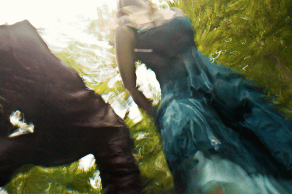 Barbara Cole Artwork | Bright, exciting, abstract, figurative, underwater figurative photographs.