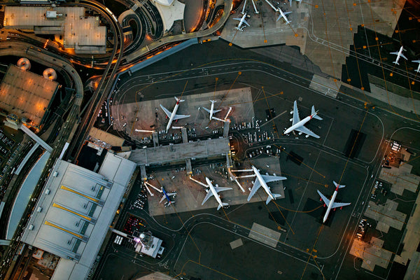 Jeffrey Milstein Artwork | Colourful, dramatic, graphic, and geometric aerial photographs of New York, Paris, London, Versailles, and Los Angeles.