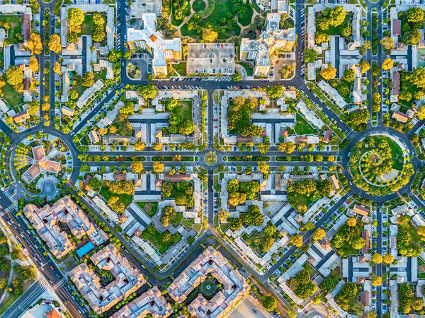 Jeffrey Milstein Artwork | Colourful, dramatic, graphic, and geometric aerial photographs of New York, Paris, London, Versailles, and Los Angeles.